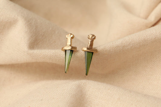 The Henrietta earring